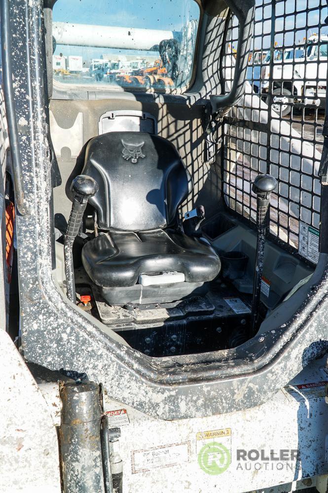 2014 Bobcat T650 Crawler Skid Steer Loader, Auxiliary Hydraulics, 18in Rubber Tracks, 72in Bucket,