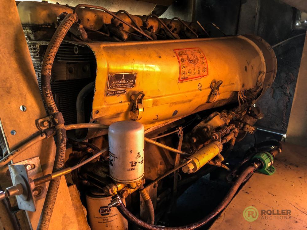 Ingersoll Rand Towable Air Compressor, 375 CFM, Deutz Diesel, Pintle Hitch, S/N: 182460V90408