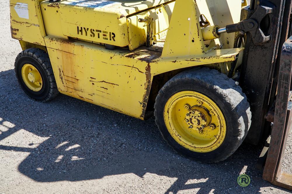 Hyster H50XL Propane Forklift, 4400 LB Capacity, 187in Lift Height, 3-Stage Mast, Side Shift,