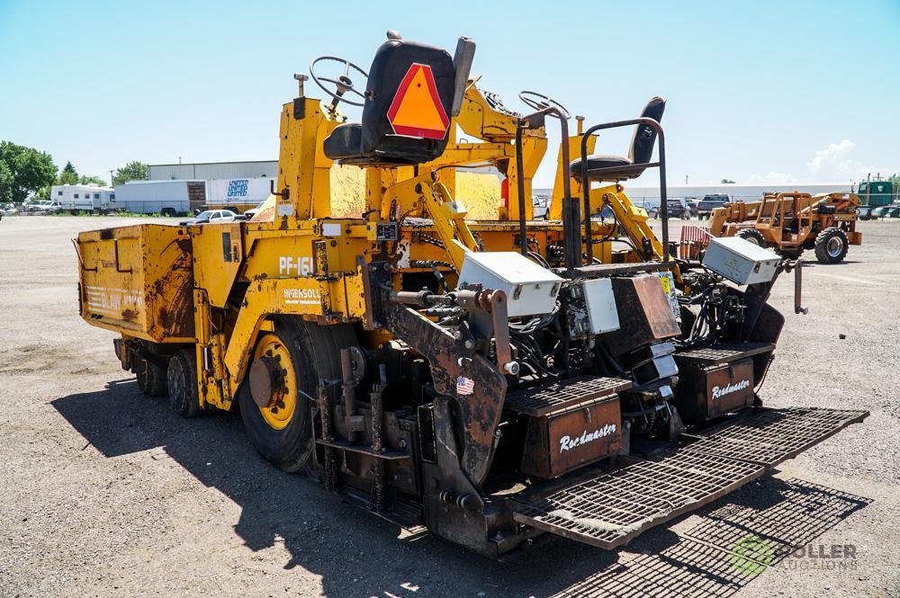 Blaw-Knox PF-161 Asphalt Paver, Cummins 6-Cylinder Diesel, 8'-15' Screed, Dual Controls, Fume