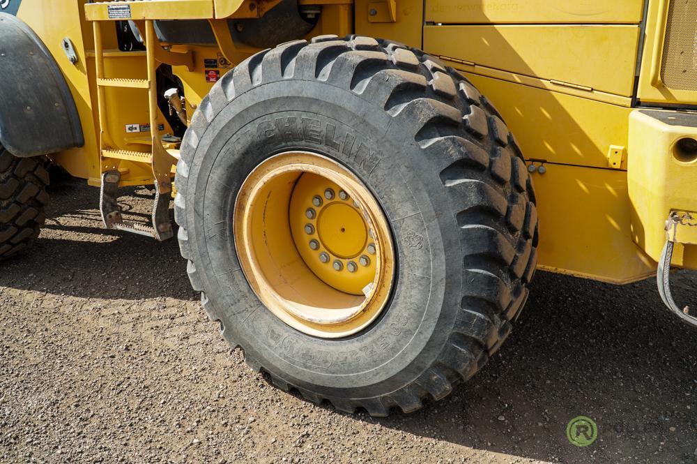 2004 John Deere 544J Wheel Loader, A/C, Heat, JRB Quick Coupler, 4-in-1 Bucket, 20.5-R25 Tires,