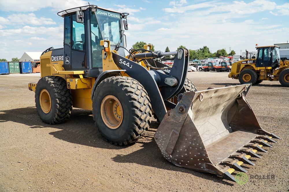 2004 John Deere 544J Wheel Loader, A/C, Heat, JRB Quick Coupler, 4-in-1 Bucket, 20.5-R25 Tires,