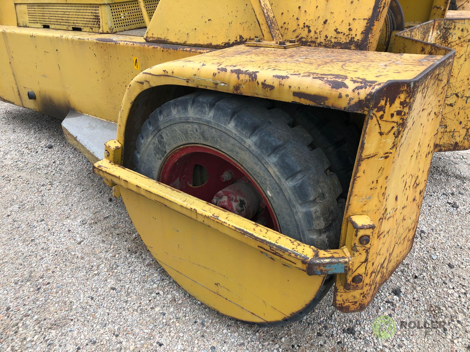 Hyster Karry Krane, 3-Wheel, Gas Engine, Not Running, Inoperable