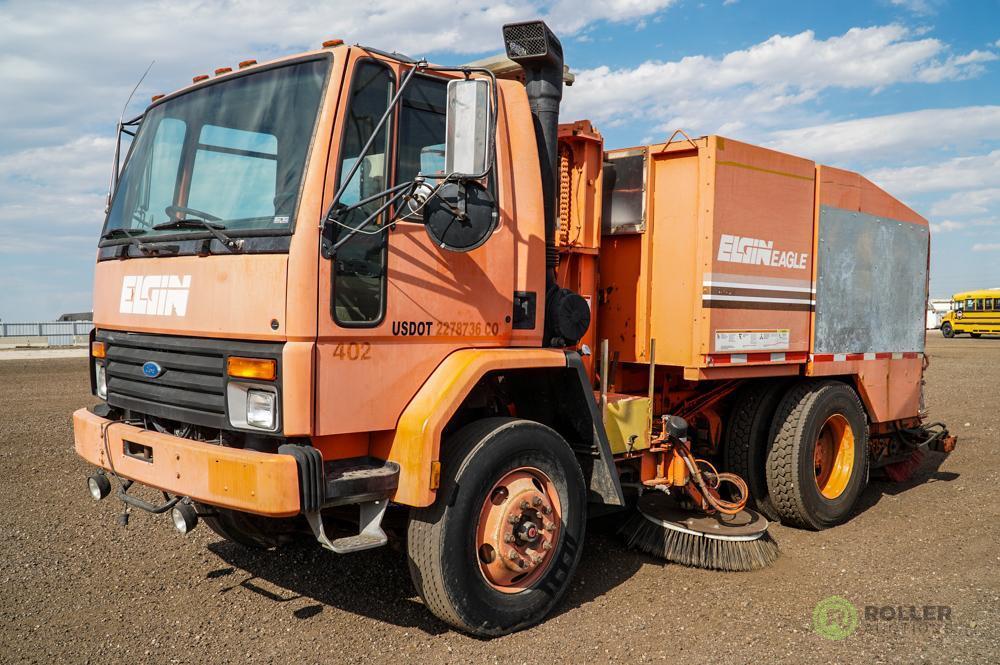 1995 ELGIN EAGLE Street Sweeper, Series F, Mounted on Ford CF7000 Chassis, Cummins 5.9L Front Diesel