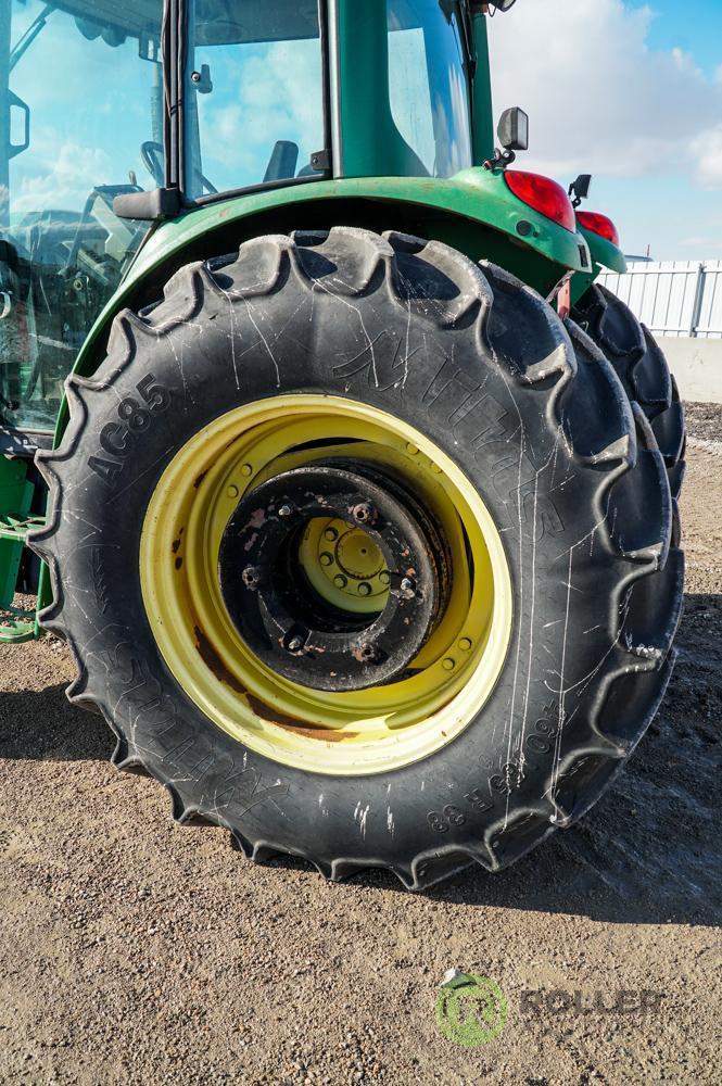 2001 John Deere 6420 4WD Agricultural Tractor, Enclosed Cab w/ Heat & A/C, PTO, 3-Pt, Rear & Side