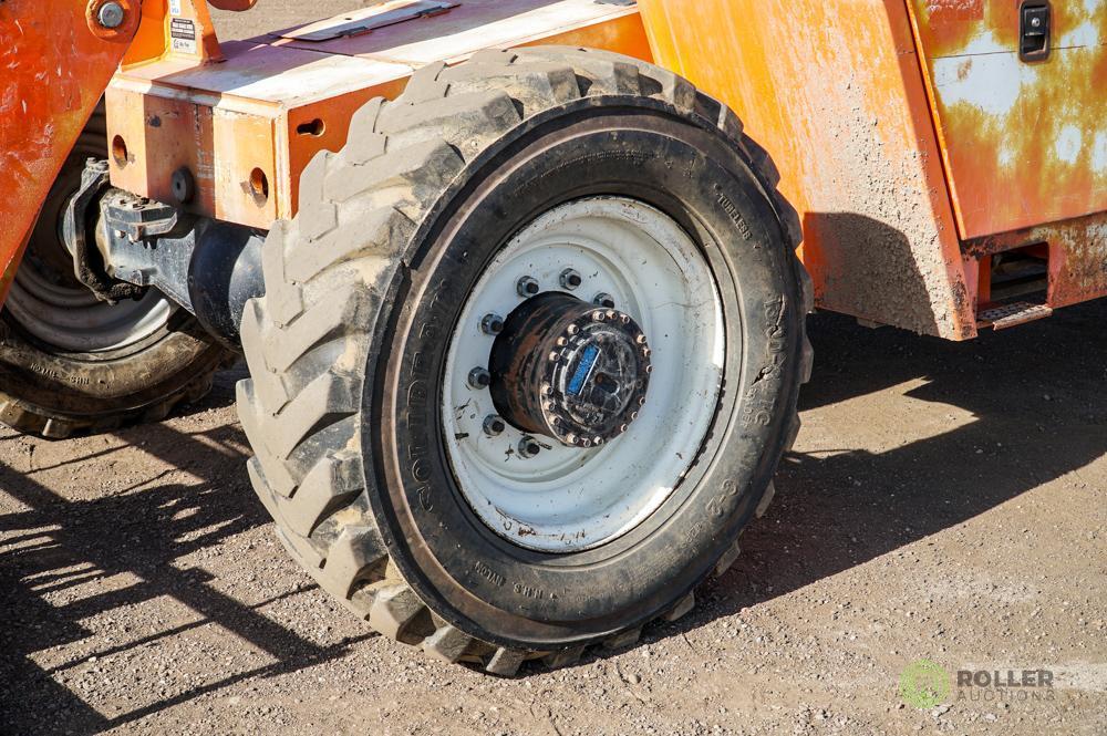 SKY TRAK 8042 Telescopic Forklift, 4x4, 8000 LB Capacity, 42' Reach, 3-Stage Boom, Cummins Diesel,