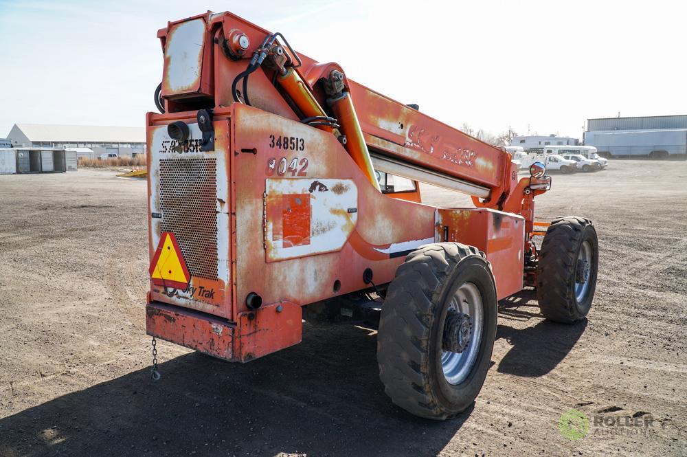 SKY TRAK 8042 Telescopic Forklift, 4x4, 8000 LB Capacity, 42' Reach, 3-Stage Boom, Cummins Diesel,