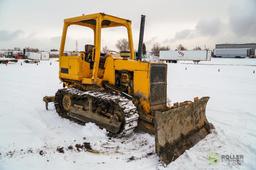 JOHN DEERE 450G Crawler/Tractor, 6-Way Blade, Rear Ripper, 16in Tracks, ROPS, Hour Meter Reads:7124,