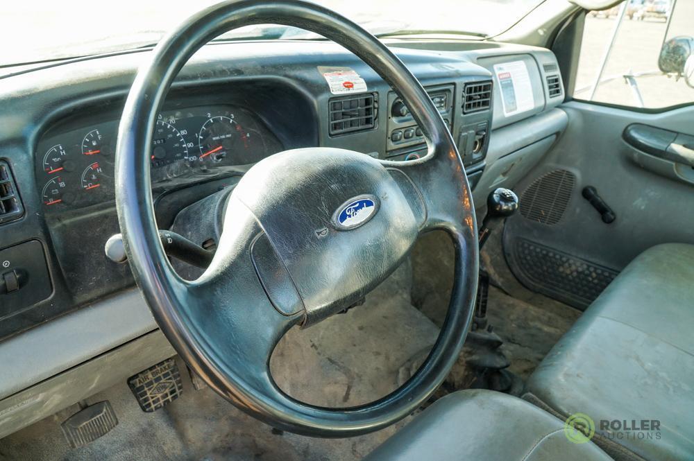 2007 FORD F750 S/A Digger Derrick Truck, Cummins Diesel, 6-Speed, Spring Suspension, Altec DM45BR