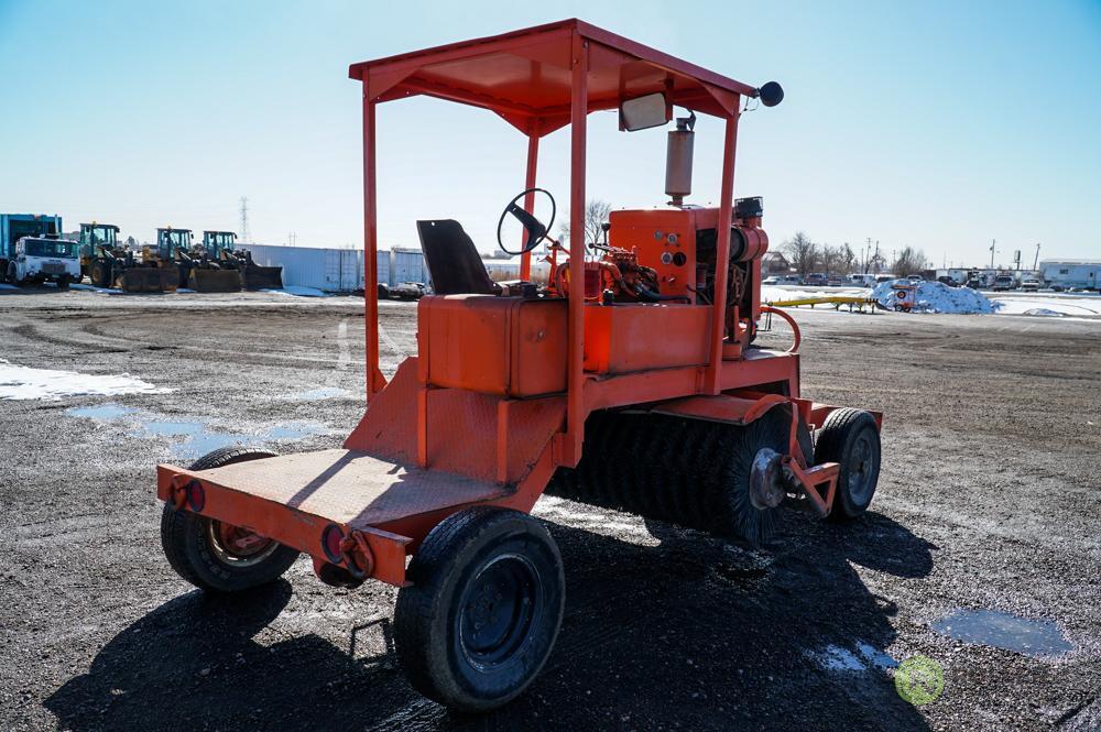 Ride-On Sweeper, 4-Cylinder Diesel, 80in Broom, Hour Meter Reads:3454