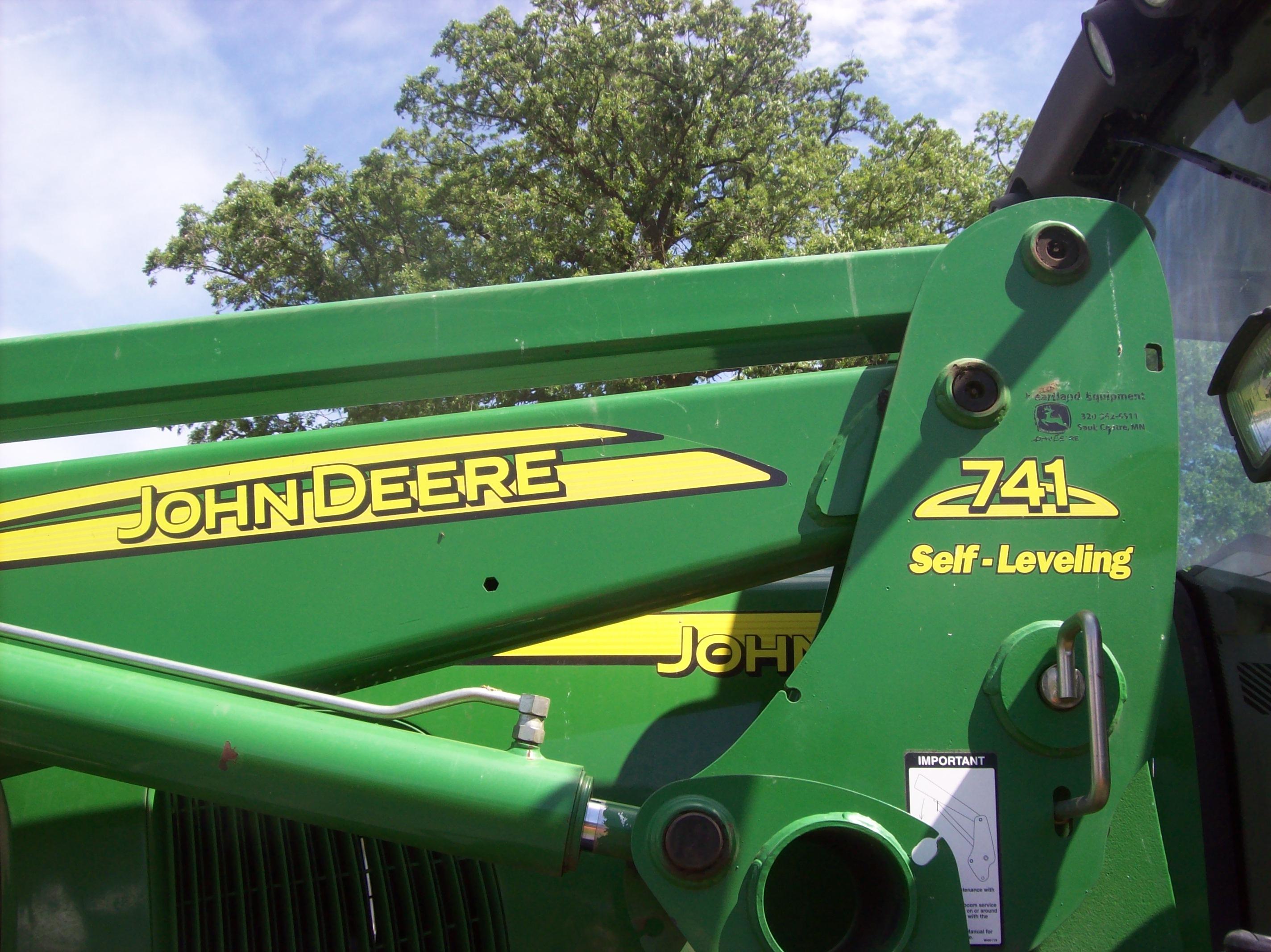 JD 7220 MFWD