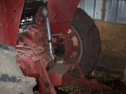 IH Farmall 656