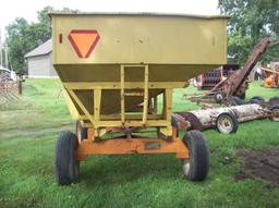 Gravity Wagon 250 Bushel, Bradford 10 Ton Gear