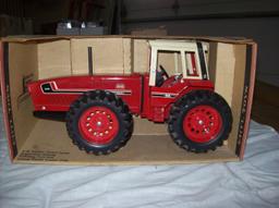 IH 3588 2+2 In Box 1/16