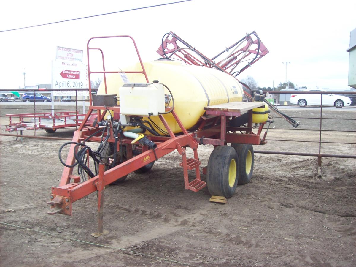 Top Aire 1000 Gallon Sprayer