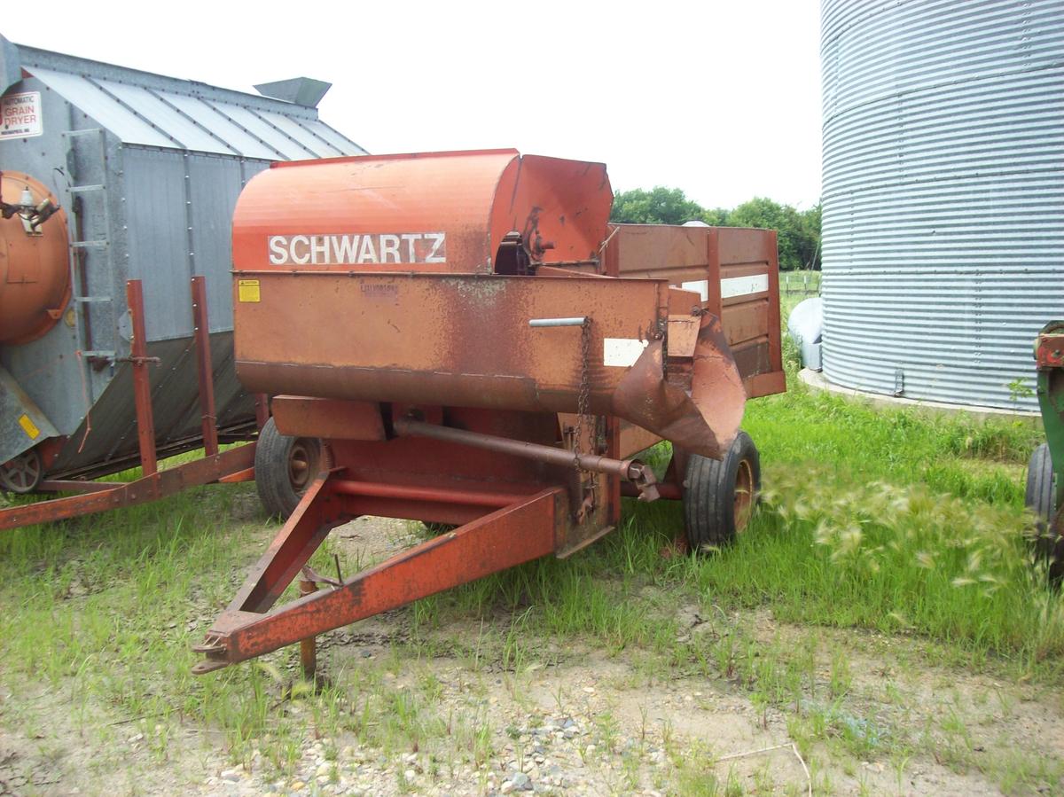 Schwartz Silage Feeder Wagon