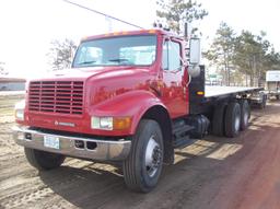 1994 IH 4700 466 Diesel, 13 Spd Twin Screw 24' Flatbed L468