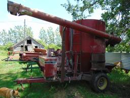 IH 1250 GRINDER MIXER