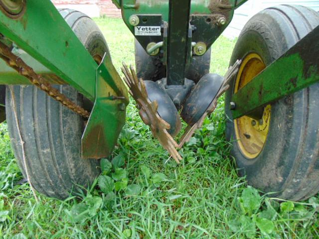 JD 7000 PLANTER 8 ROW 30", WITH CORN & BEAN CUPS, TRASH WHIPPERS