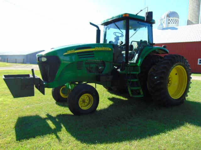 JD 7820 Rockbox, Auto Quad transmission 948 hours 480  80 R-42 Tires and duals 3Hyd SN RW7820RB11468