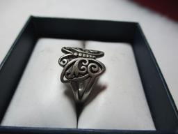 Sterling Butterfly Ring Sz 5.75 con 6