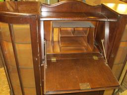 Antique Oak Secretary - Curved Glass and 6 Shelves - 44x48x14 -> Will not be Shipped! <- con 467