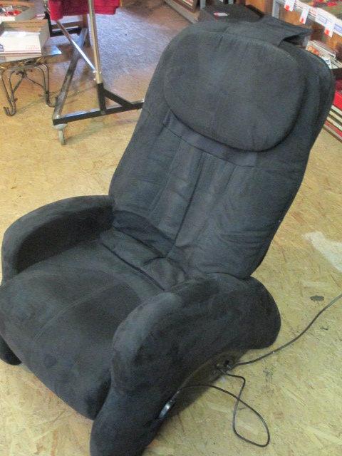 Working Massage Chair -> Will not be Shipped! <- con 562