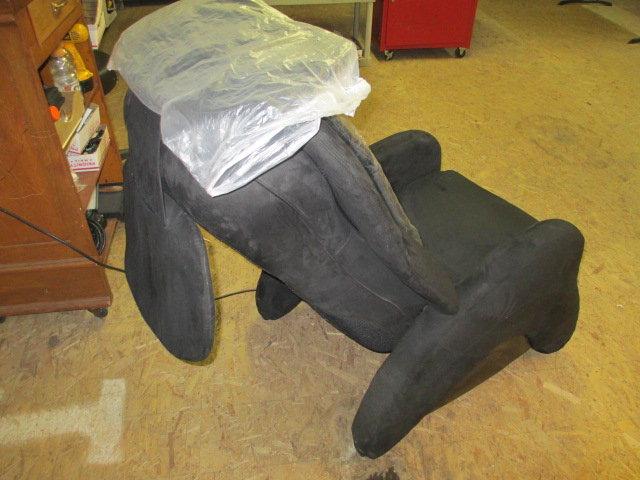 Working Massage Chair -> Will not be Shipped! <- con 562