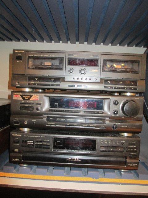 Technics 3 Piece Stereo System -> Will not be Shipped! <-con 597