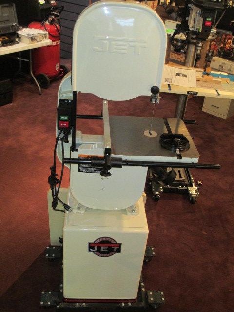 Jet 14 inch Band Saw Model JWBS-14CS w/extras Works Will Not Be Shipped con 181