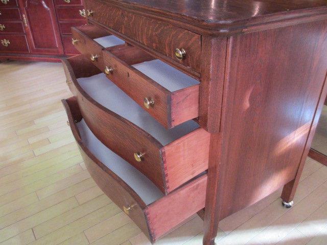 Antique Oak 5 drawer Dresser with Mirror Will Not Be Shipped  con 606