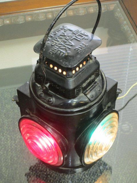 Adlake Non-sweating lamp switchable red green - Chicago Railroad Lantern - con 624