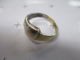 14k Gold Ring - Size 6.5 - con 583