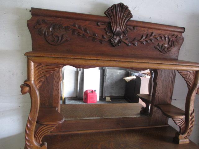 Vintage Oak Buffet with Mirror - 80x50x23 - Will not be shipped - con 726