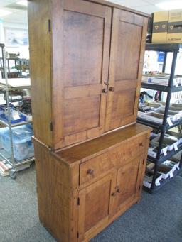1790-1850  Tiger Maple Step-Back Cupboard - 60x21x44 Will Not Be Shipped- con 619