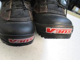Vans Snow Boot - 5:10 Size 9m - Will not be shipped - con 476