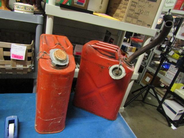 Two Jerry Gas Cans _ Not shipped _ con 671