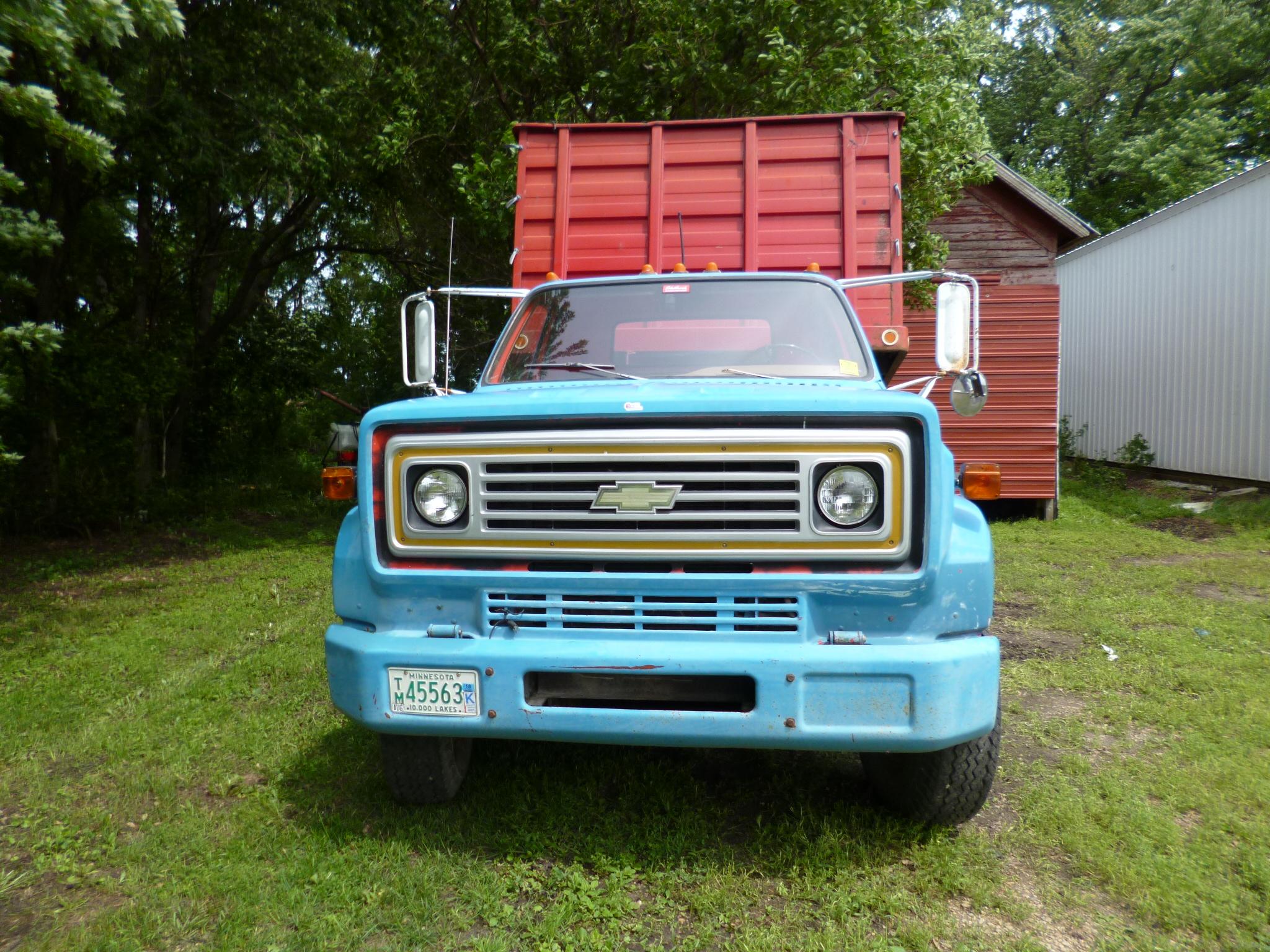 1974 Chev C60 Grain Truck
