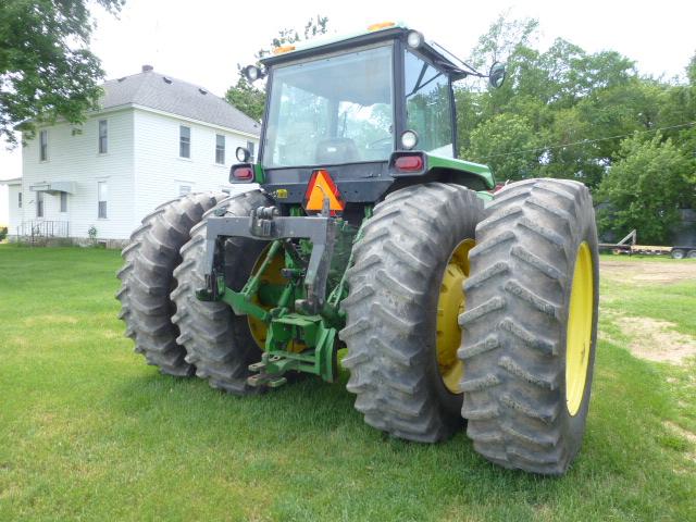 John Deere 4955 MFD Tractor