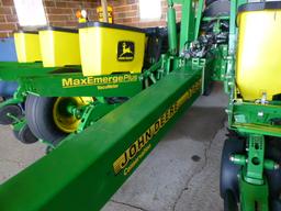 John Deere 1760 12-30 Conservation Planter