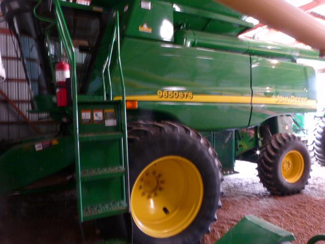 John Deere 9650 STS Combine