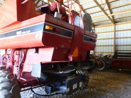 1992 Case IH 1680 Combine