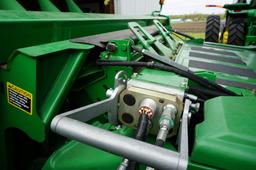 John Deere 2010 9570 STS Bullet Rotor Combine