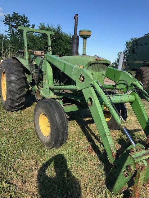 John Deere 4010 Tractor