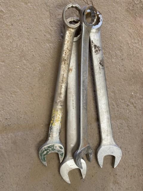 Wrenches 2-2 9/16, 2 1/2, 2 3/16 Location: Odessa, TX