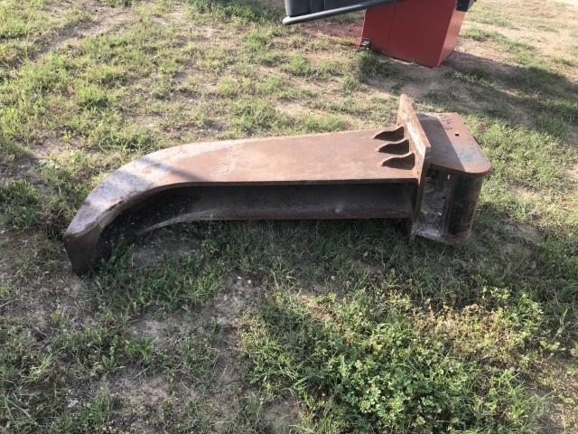 Backhoe Bucket Backhoe trenching bucket Location: Atascosa, TX