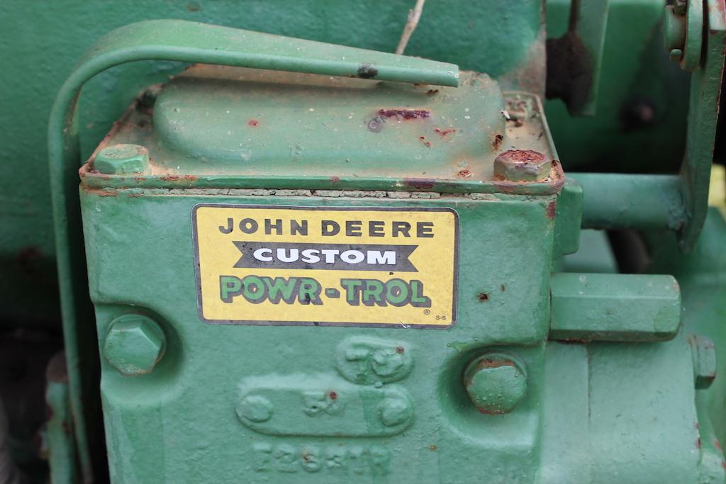 John Deere 620, Power Steering, Tricycle Front End, Gas, Powermatic Front E