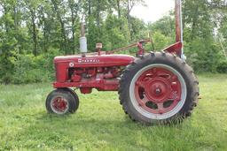 McCormick Farmall Super H, 1 Hydraulic Outlet, 12.4 x 38, 6.00 x 16, PTO, S