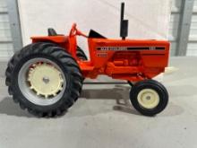 JLE Scale Models - 1/16 Die Cast Special Collector...Edition Louisville Farm Show February 2004