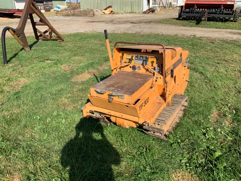 Case trencher TF 300 w/Wisconsin Eng., front dirt auger, 398Hrs., (SN 11029063N)